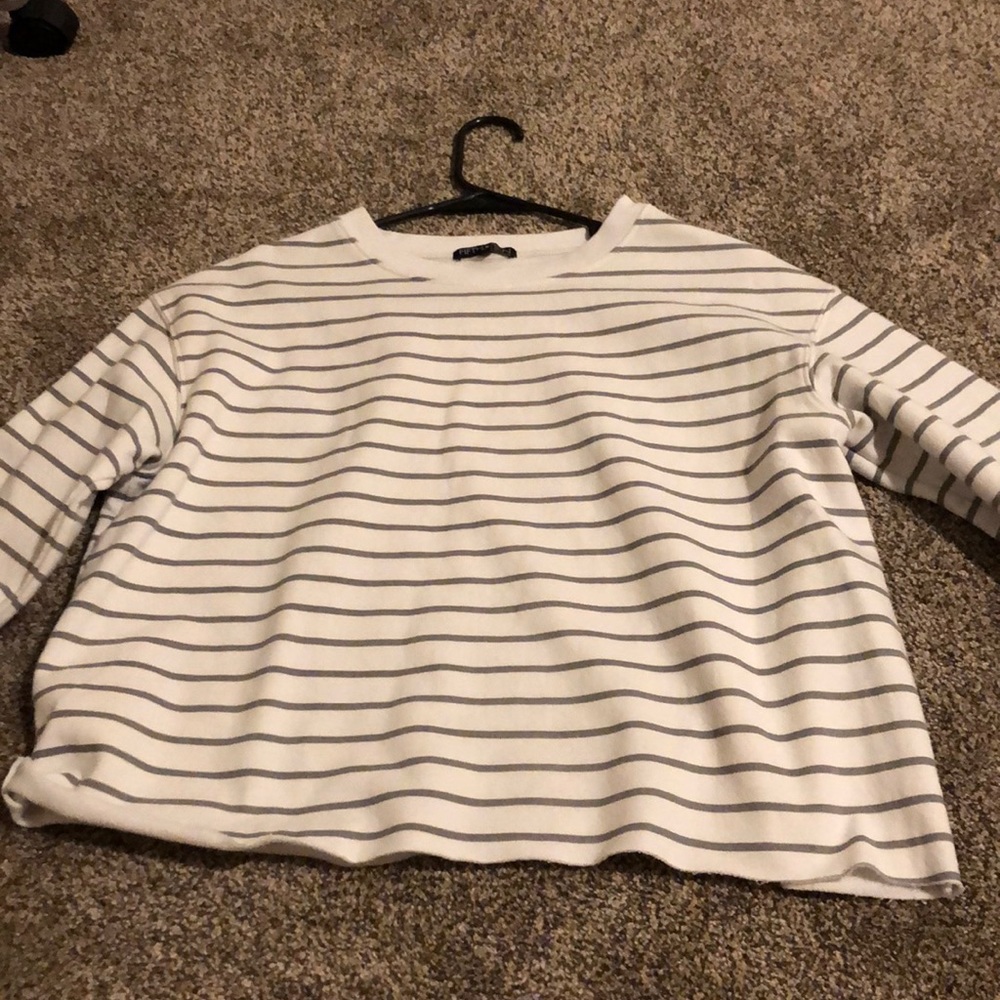 Long Sleeve Crop Top